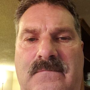 Meet your Posher, Larry